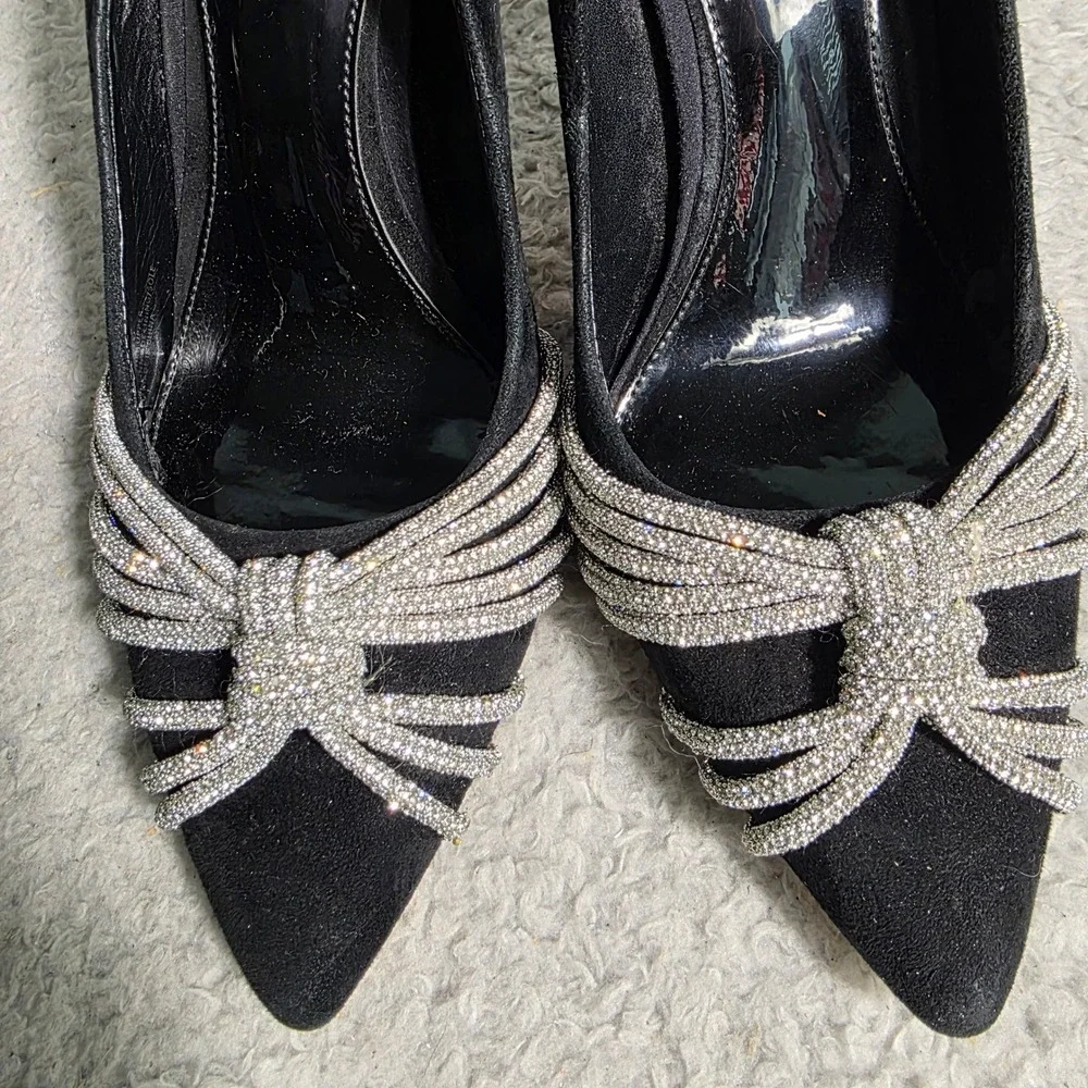 Vince Camuto Pumps Black Suede‎ Rhinestone Bow Pointed Toe Womens 9M